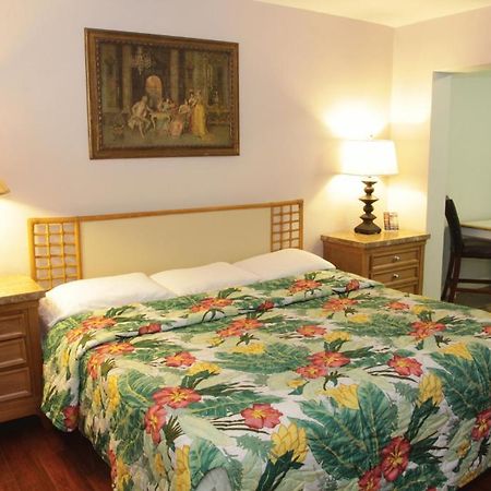 Eastward Strand Lauderdale-by-the-Sea Room photo