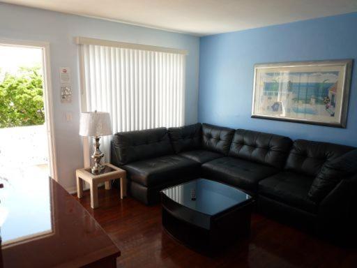 Eastward Strand Lauderdale-by-the-Sea Room photo