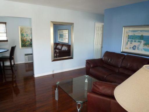 Eastward Strand Lauderdale-by-the-Sea Room photo
